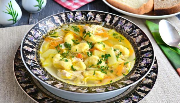 chicken soup with dumplings - a dish for nursing mothers