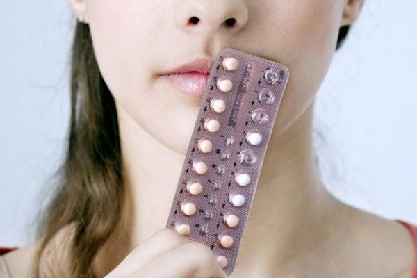 Contraceptives during breastfeeding: pills, suppositories, emergency medications. Drug names 