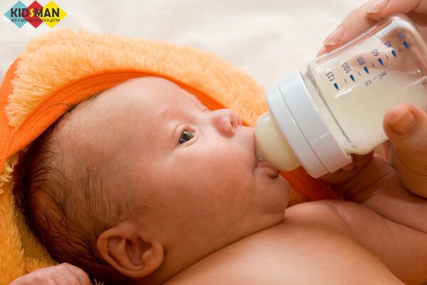 How much should a newborn eat?