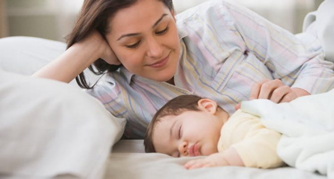 Узнайте как следует укладывать ребенка спать в 4 месяца